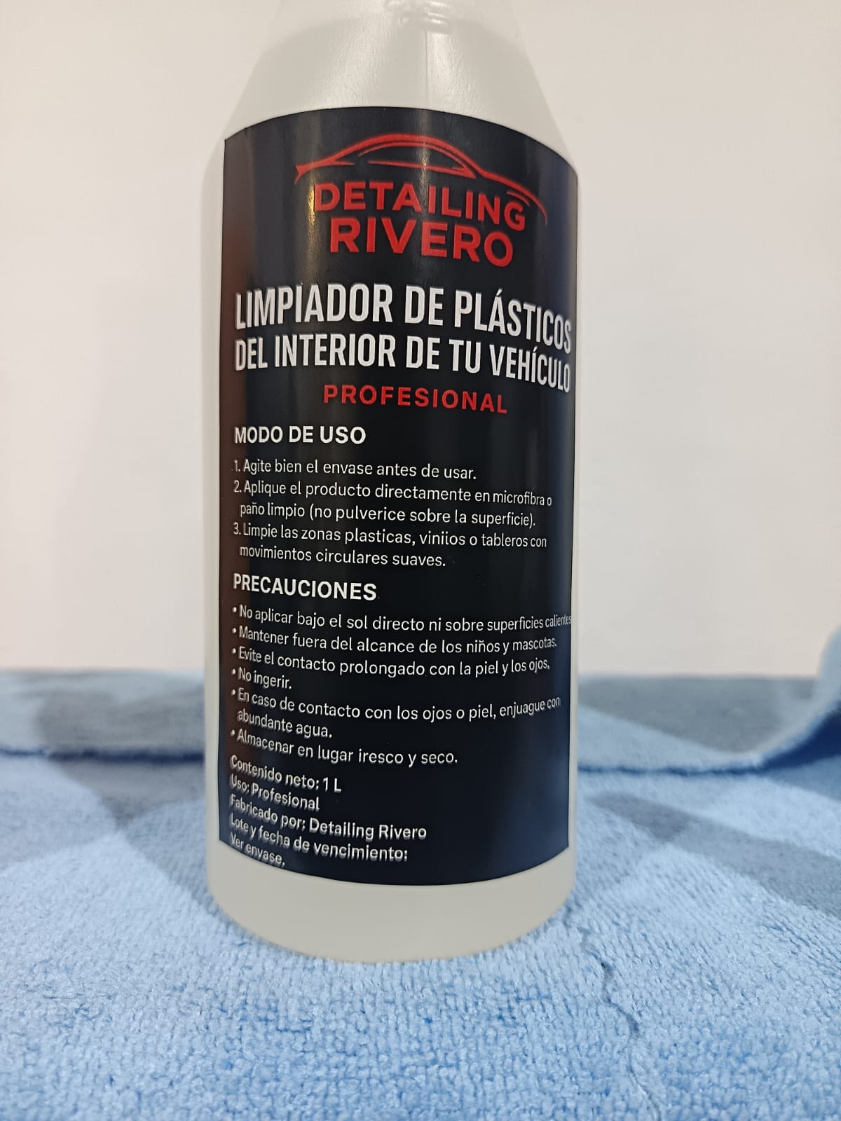 LIMPIADOR DE PLÁSTICOS INTERIORES